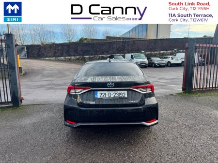 2022 Toyota Corolla HYBRID LUNA SPORT 4DR AUTO €25,900 thumbnail