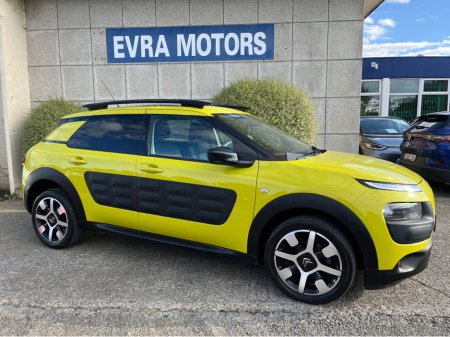 2015 Citroen C4 Cactus FLAIR 1.2 PETROL //WINTER SALE €1000 REDUCTION// //PANORAMIC GLASS ROOF//REVERSE CAMERA//SAT NAV// €8,950