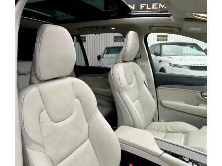 2024 Volvo XC90 ++BLONDE LEATHER++ T8 ULTIMATE RECHARGE AWD €73,950 thumbnail