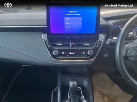 2024 Toyota Corolla COROLLA HYBRID LUNA T/S €29,900 thumbnail