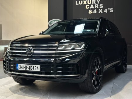 2024 Volkswagen Touareg 3.0 V6 TSIe  ELEGANCE 381PS €72,950 thumbnail