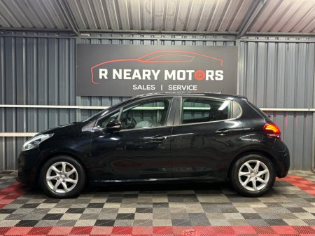 2019 Peugeot 208 1.5 BlueHDi 100bhp Active €10,950