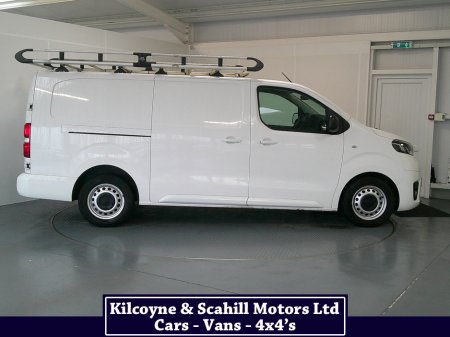 2021 Toyota Proace 2.0 120HP GX LWB 4DR €19,750 thumbnail