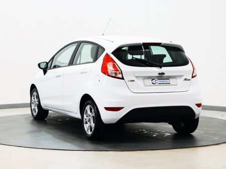 2013 Ford Fiesta *42* ZETEC 1.0 65PS M5 4DR MCA €7,990 thumbnail