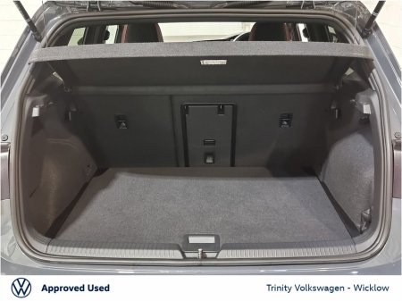 2024 Volkswagen Golf * GTI CLUBSPORT * DSG AUTOMATIC * 2.0 TSI * 300BHP * STUNNING SPORT HATCHBACK * TRINITY VOLKSWAGEN * €57,950 thumbnail