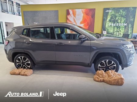 2025 Jeep Compass Altitude PHEV 1.3 240hp 4xe €52,295