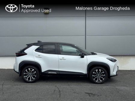 2023 Toyota Yaris Cross 1.5 Hybrid Luna Sport Call Now 041 980 2420 €30,950