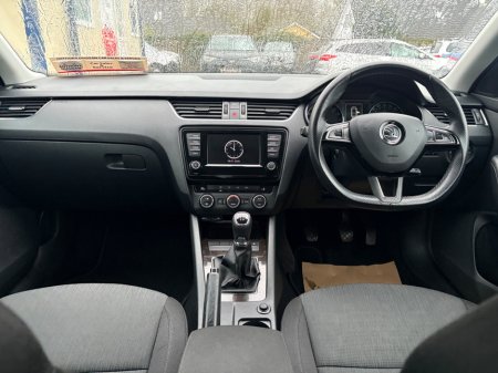 2016 Skoda Octavia STYLE 1.6TDI 110HP €10,995 thumbnail