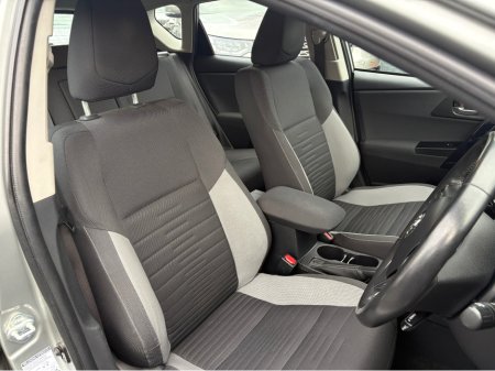 2017 Toyota Auris HYBRID LUNA *Full Toyota Service History…AA Approved…Irish Car* €13,950 thumbnail