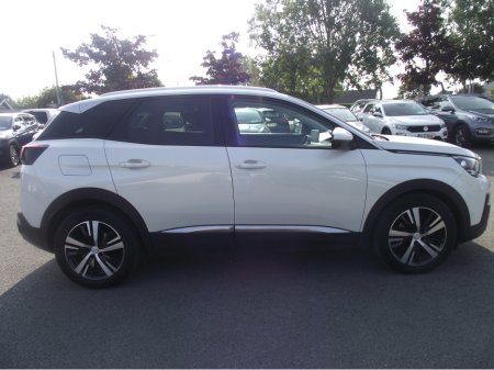 2020 Peugeot 3008 ALLURE 1.5 HDI  5DR  130PS   6 6.2 €17,950