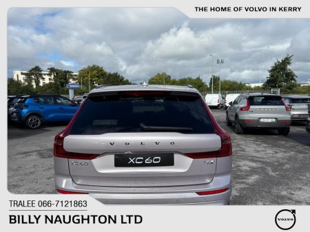 2025 Volvo XC60 T6 PHEV Plus Dark €78,000 thumbnail
