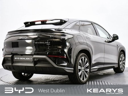 2026 BYD Sealion 7 Order your 261 Sealion 7 Comfort Black today!