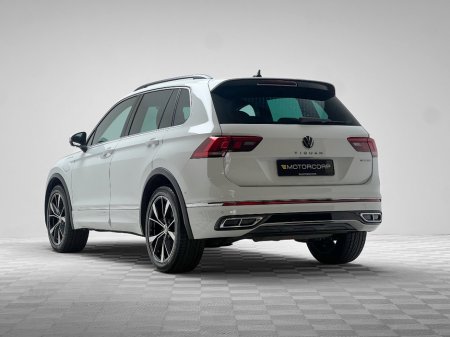2023 Volkswagen Tiguan R-LINE 1.4 TSI PHEV DSG €36,990 thumbnail