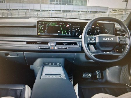 2026 Kia EV9 EV9 earth x Commercial, *99.8 kwh battery* *3 year AA* *7 YEAR WARRANTY* *3.9% FINANCE* Touch Screen Infotainment System, Bluetooth, €72,700