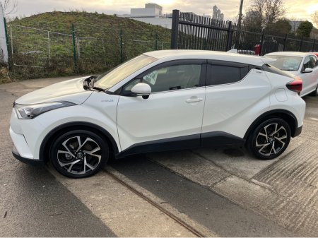 2019 Toyota C-HR 1.8 HYBRID AUTO LOW KM HIGH SPEC €18,950