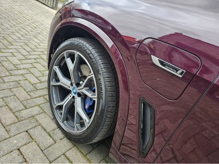 2022 BMW X5 X5 45E M-SPORT XDRIVE AUTO. AMETRIN METT. HUGE SPEC. FINANCE ARRANGED. SIMI. AA APPROVED. €58,950 thumbnail