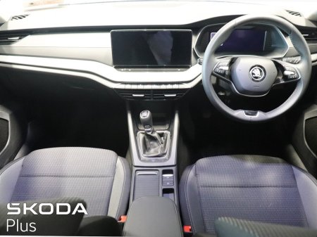 2025 Skoda Octavia Selection 2.0TDI 115HP €33,500