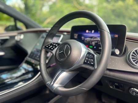 2023 Mercedes-Benz EQE 300 *Up to 600 km Range…Huge Specification* €44,950 thumbnail