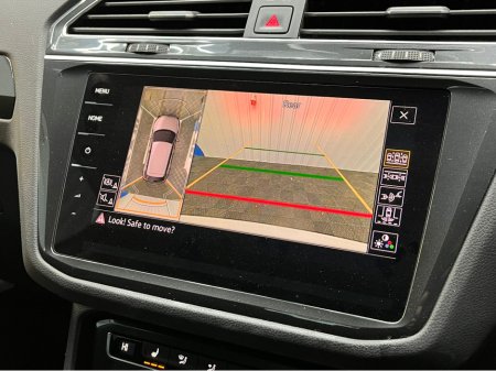 2019 Volkswagen Tiguan €25950! 2019 VW TIGUAN 2.0 TDI HEATED SEATS FRONT&REAR - REVERSE CAMERA - CARPLAY - CRUISE CONTROL €25,950 thumbnail