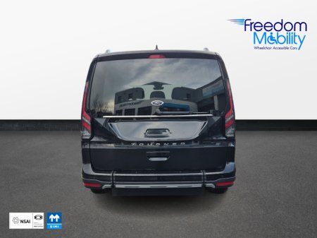 2026 Ford Tourneo Connect Active Lowered Floor Wheelchair Access thumbnail