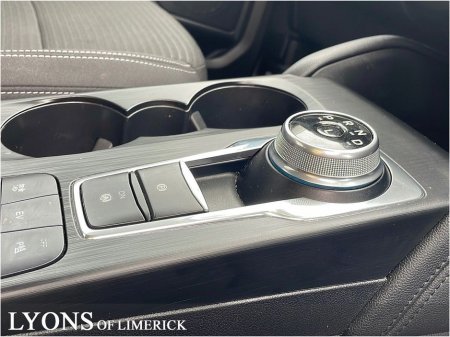 2024 Ford Kuga 2.5 Duratec 225PS PHEV Titanium Auto €33,950 thumbnail