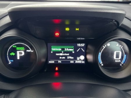 2023 Toyota Yaris Cross HYBRID LUNA €27,950 thumbnail