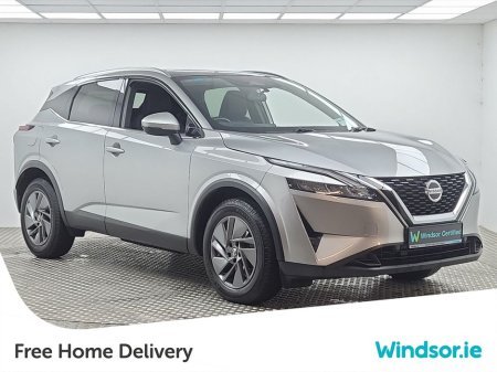2022 Nissan Qashqai 1.3 PET MILD HYBRID SV + Glass Roof Rail Pack €25,995