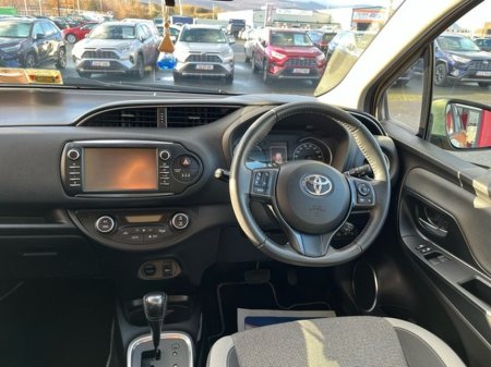 2019 Toyota Yaris HYBRID ELECTRIC Y20 €16,500 thumbnail