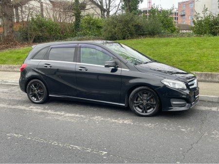 2016 Mercedes-Benz B Class B180  DBA-246242 €14,495