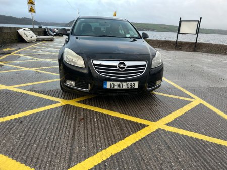 2010 Opel Insignia 2.0CDTI (130PS) SC ECOFLEX €2,950