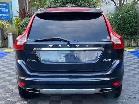 2017 Volvo XC60 CLASSIC 2.0D // SERVICE HISTORY // OPENING PANORAMIC SUNROOF // BLIND SPOT MONITOR €25,950 thumbnail