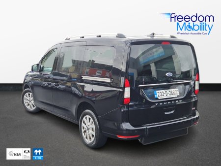 2023 Ford Tourneo Connect Wheelchair Access Taxi spec €45,995