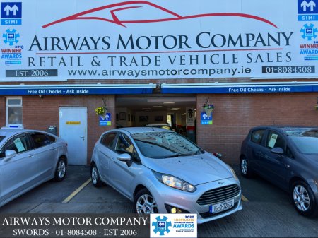 2015 Ford Fiesta ZETEC 1.25 5DR €8,950