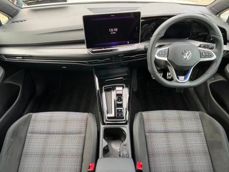 2025 Volkswagen Golf GTE TSI MK 8.5 LONGER RANGE €41,995