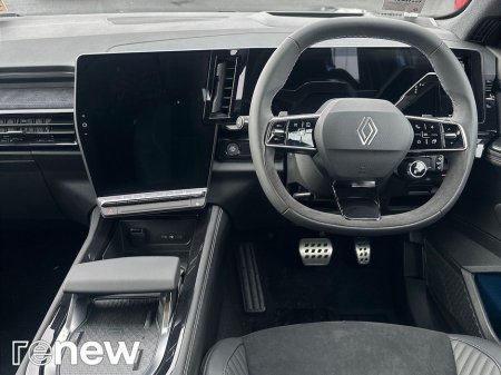 2025 Renault Rafale Esprit Alpine E-TECH Hybrid 200hp Auto €47,800