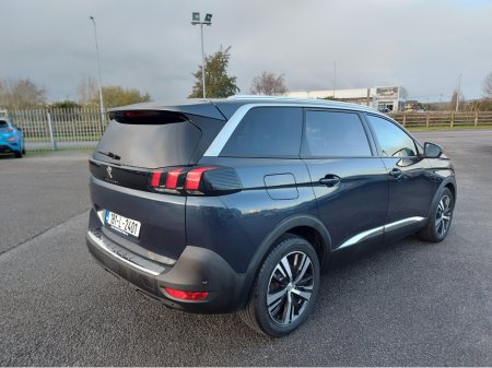 2018 Peugeot 5008 ALLURE 1.6 BLUE HDI 120 4 4DR €16,950 thumbnail