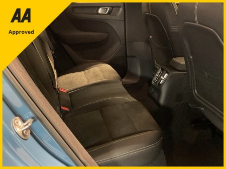 2023 Volvo XC40 2023 T4 PLUS Petrol/Plug In Hybird €34,950 thumbnail