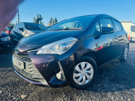 2017 Toyota Vitz 