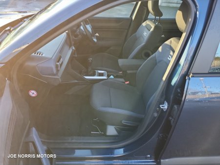 2025 Dacia Bigster EXPRESSION TCE 140 LOW KMS €30,995