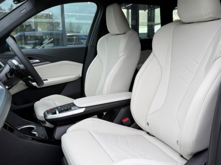 2026 BMW iX1 eDrive20 M Sport €56,350 thumbnail