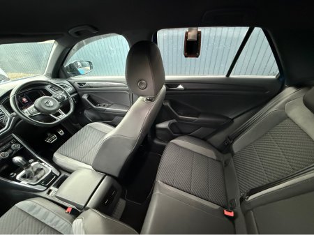 2021 Volkswagen T-Roc R-LINE - 2.0L DIESEL - AUTO - 12M WARRANTY - CAR: 1617 thumbnail