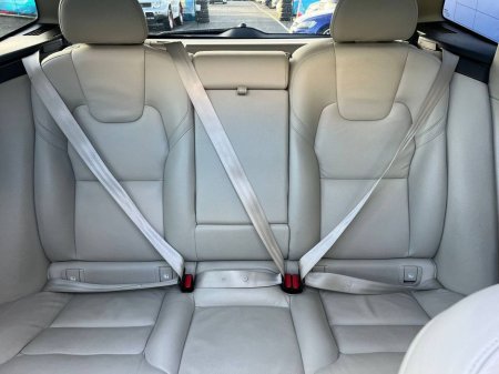 2023 Volvo XC60 T6 PLUS DARK AWD 2.0 HYBRID * HIGH SPEC * // PANORAMIC SUNROOF // LEATHER HEATED SEATS // 360 PARKING CAMERAS €39,950 thumbnail