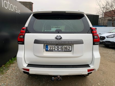 2022 Toyota Landcruiser 2.8 LWB AUTO COMMERCIAL // PRICE EXCL. VAT // GREAT CONDITION // 09/26 CVRT // ONE OWNER // FULL SERVICE HISTORY // €32,479