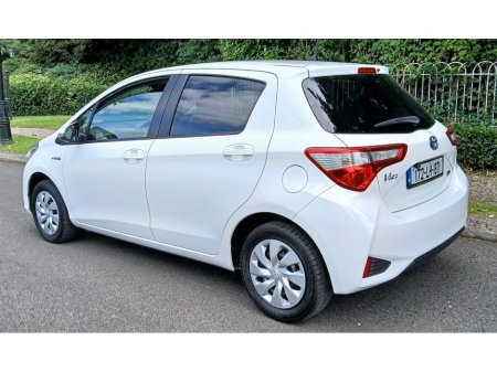 2017 Toyota Yaris **HYBRID 1.5 AUTO** NEW NCT 2026 €10,945