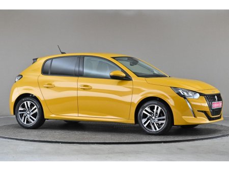 2021 Peugeot 208 1.2 ALLURE 100BHP 6SPD €15,890 thumbnail