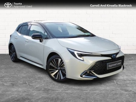 2025 Toyota Corolla Hybrid Luna Sport HB €35,950