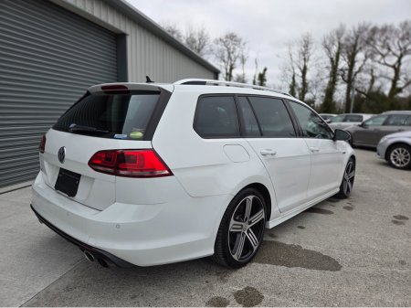 2015 Volkswagen Golf R 2.0 TSI Variant €23,950