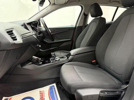 2020 BMW 1 Series 118D PLAY EDITION JOY PLUS Automatic, Reversing camera €24,995 thumbnail