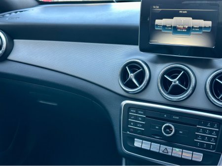 2018 Mercedes-Benz CL Class 180 URBAN AUTO 4DR €19,950 thumbnail