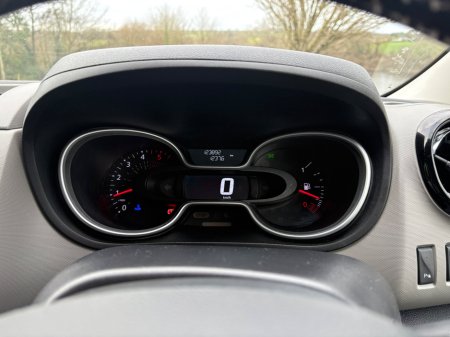 2019 Renault Trafic  €14,950 thumbnail